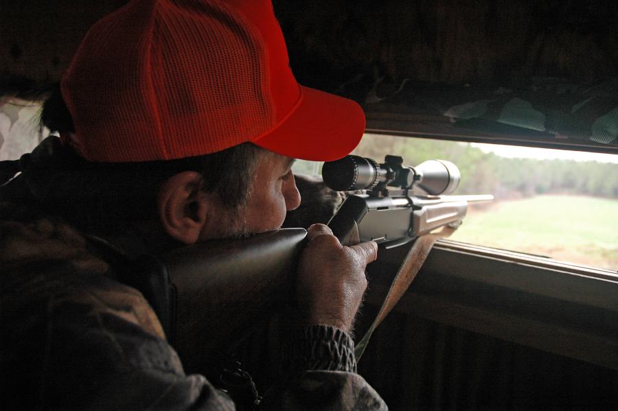 deer hunting from a shooting house