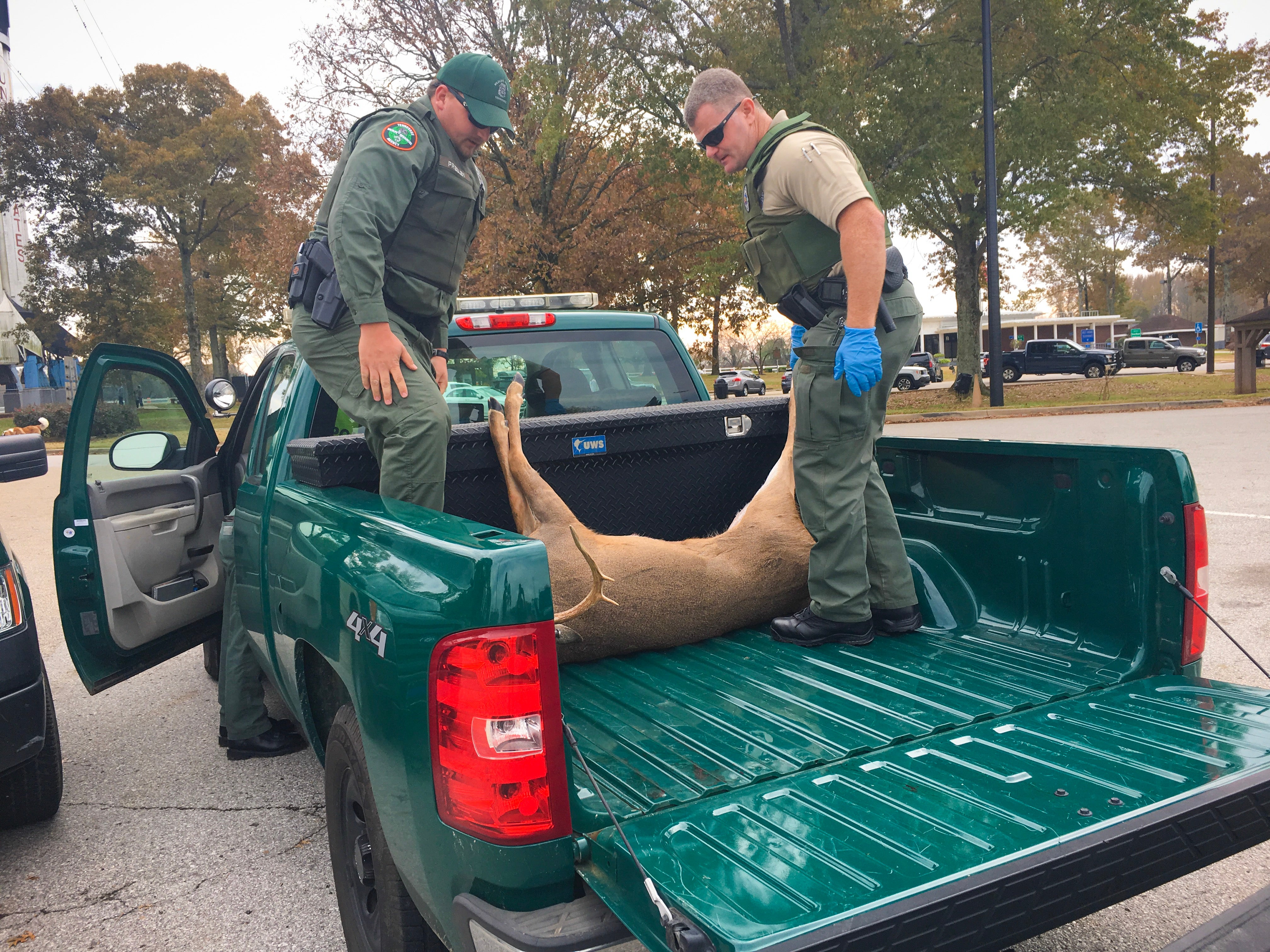 Conservation Enforcement Officers from Tennessee and Alabama confiscate an illegally imported out-of-state deer during the 2018-19 hunting season.