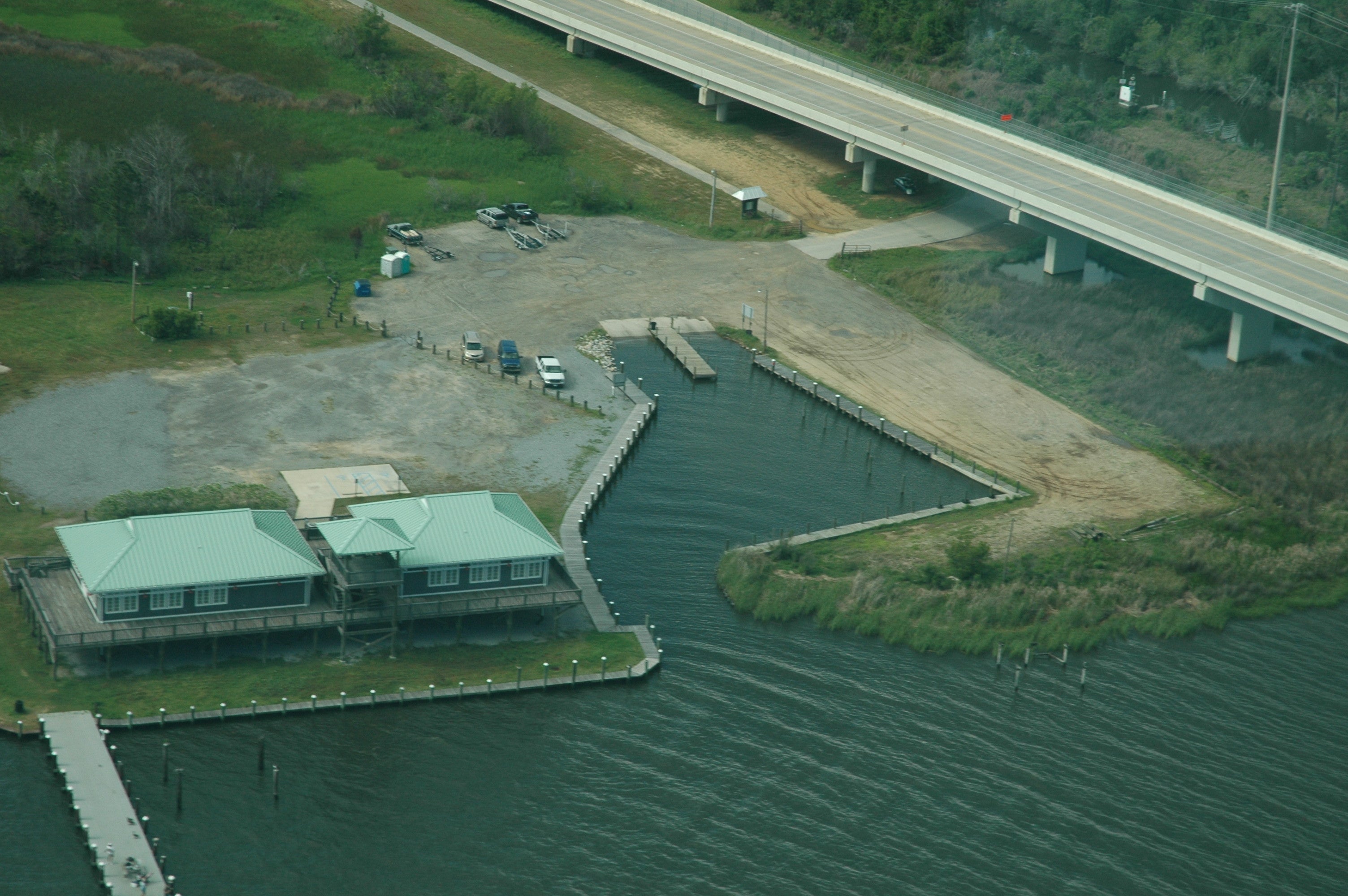 During the ramp closure, the existing finger pier for the launch ramps will be replaced. 