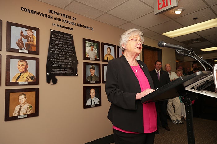 Gov Kay Ivey 