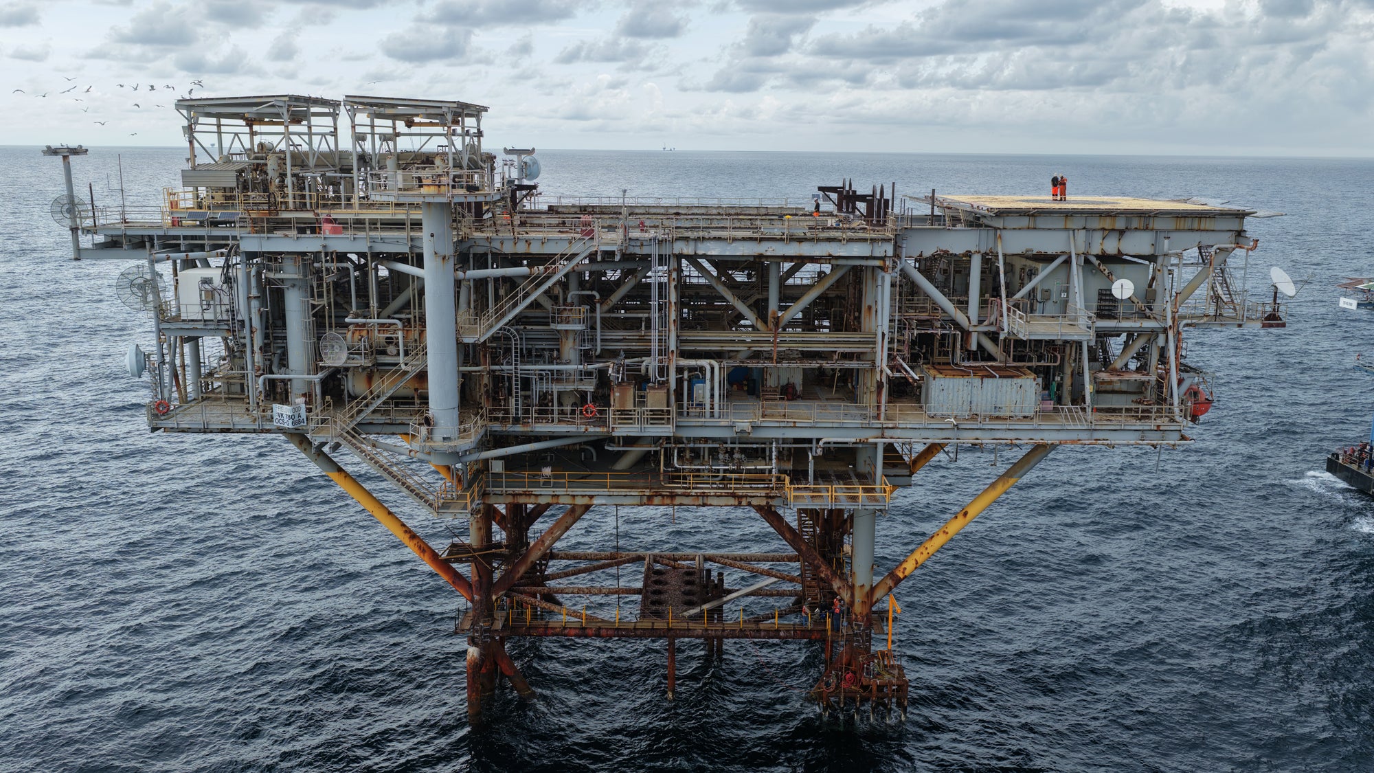The decommissioned Spirit VK 780A natural gas rig has been repurposed to create two new sites in Alabama's Artificial Reef Program.